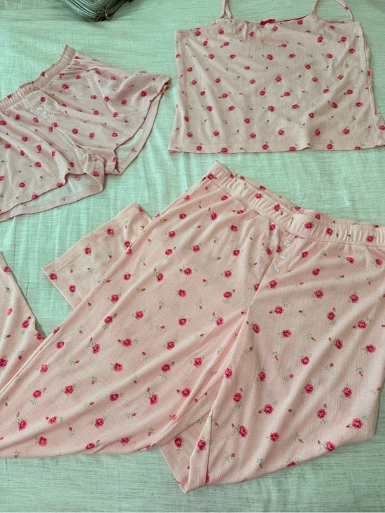 Wild & indigo Other - 3Floral Pink Ribbed Three-Piece Pajama Set - Women